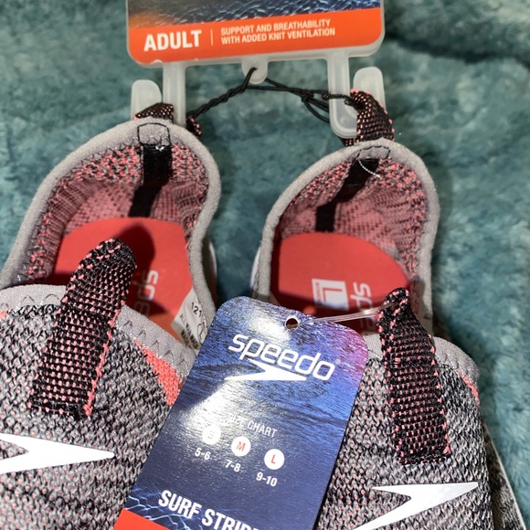 Water shoes - Picture 2 of 4